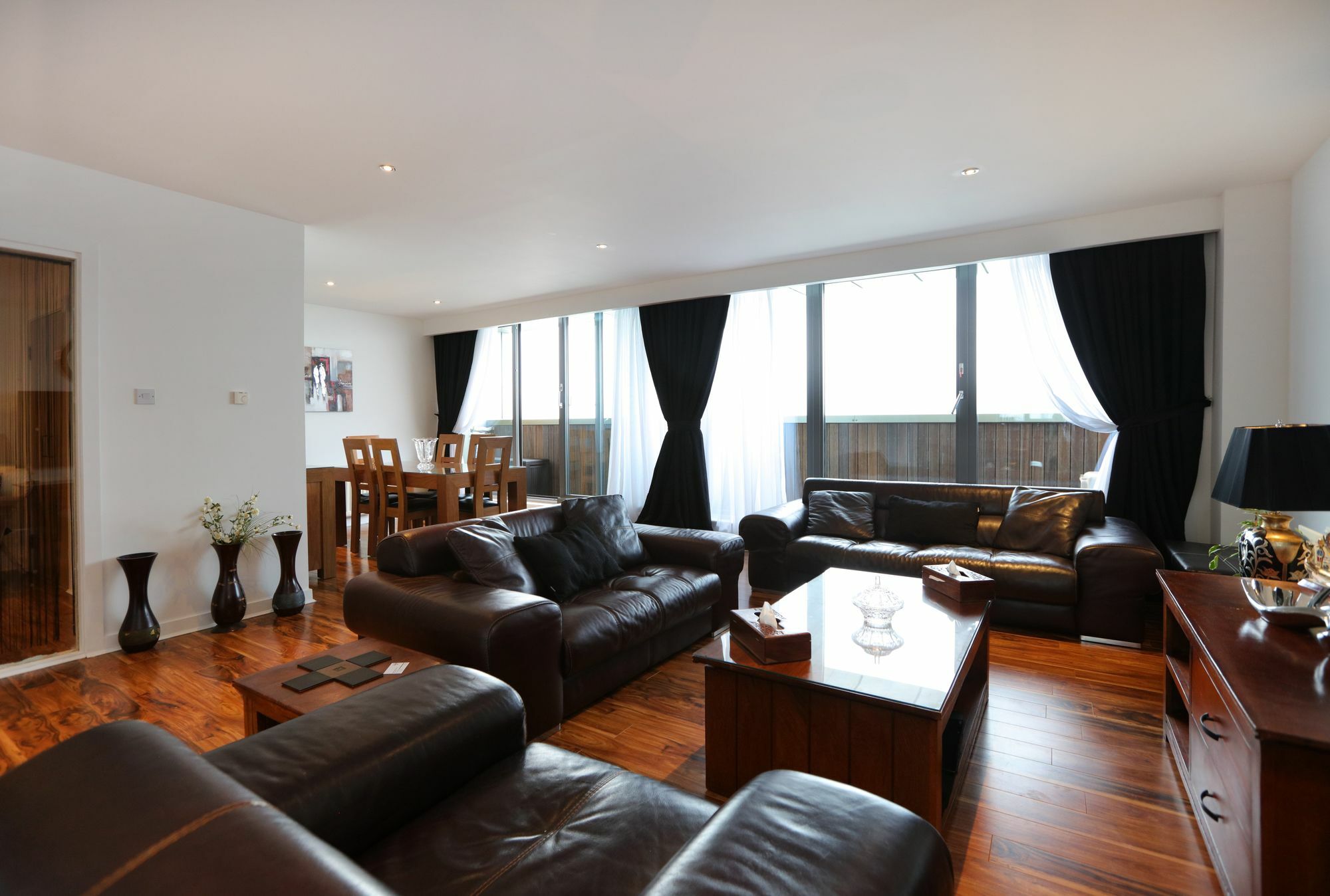 Waterfront Penthouse * EDI